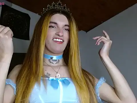 Snapshot of Scarlett_crastrawberry chatting on May 2026 10:32:02 AM Scarlett crastrawberry online show from May 2026 10:32:02 AM