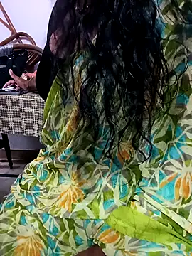 Sravya   online show from November 2025 06:03:01 AM