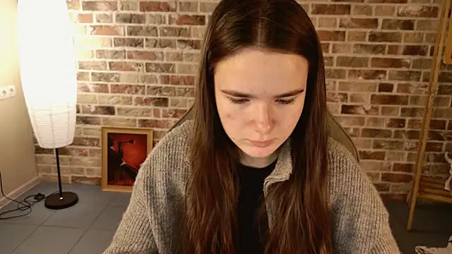 May Bloom online show from December 2025 05:14:01 AM