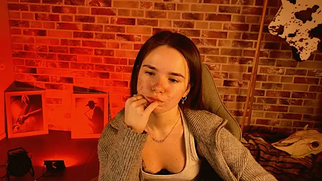 May Bloom online show from March 2026 05:13:01 AM