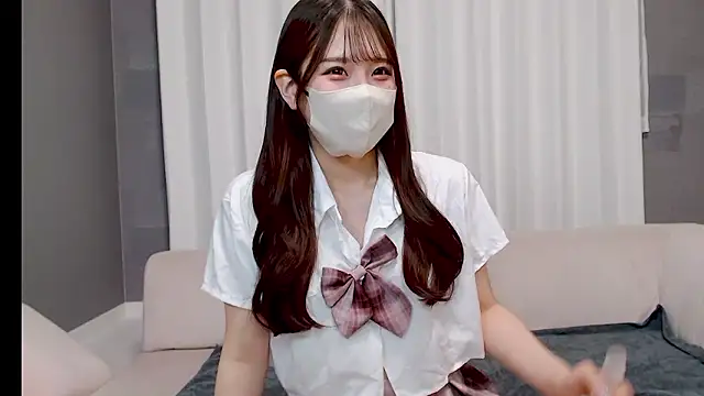 Snapshot of LOVE_MIREI_LOVE chatting on April 2026 11:14:02 AM LOVE MIREI LOVE online show from April 2026 11:14:02 AM