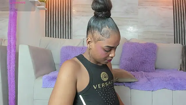 Snapshot of gigi_mane chatting on October 2025 09:30:01 PM gigi mane online show from October 2025 09:30:01 PM