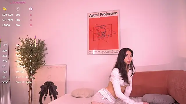 Pheromoon online show from July 2026 10:39:01 AM