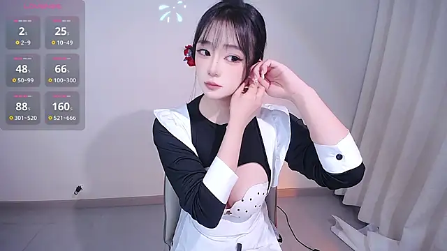 Snapshot of Kinadolly chatting on June 2026 10:43:02 AM Kinadolly online show from June 2026 10:43:02 AM