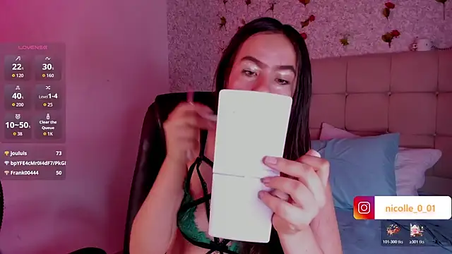 amelia ferrerx online show from November 2025 08:09:01 PM