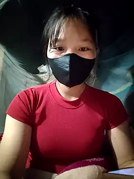 linh-miu99 online show from December 2025 05:25:01 AM