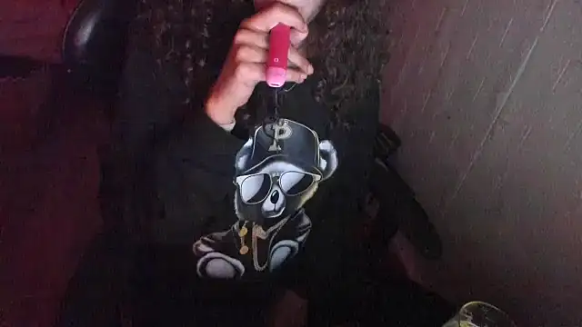 Snapshot of MartesBratty chatting on April 2026 02:36:02 AM MartesBratty online show from April 2026 02:36:02 AM