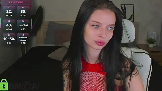 Eva Mayers online show from November 2025 11:16:01 PM