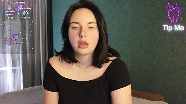 Snapshot of Kirunya chatting on March 2026 07:07:02 PM Kirunya online show from March 2026 07:07:02 PM