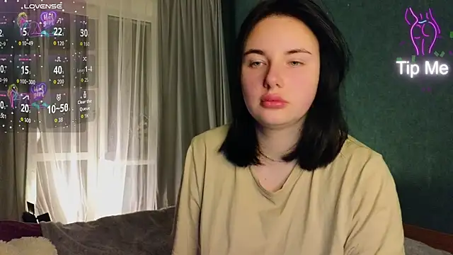 Snapshot of Kirunya chatting on April 2026 09:10:02 PM Kirunya online show from April 2026 09:10:02 PM