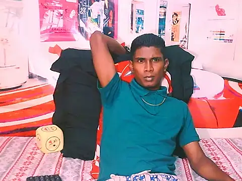 IndianThuggin online show from November 2025 05:24:01 PM