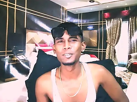 Snapshot of IndianThuggin chatting on June 2026 06:30:01 PM IndianThuggin online show from June 2026 06:30:01 PM