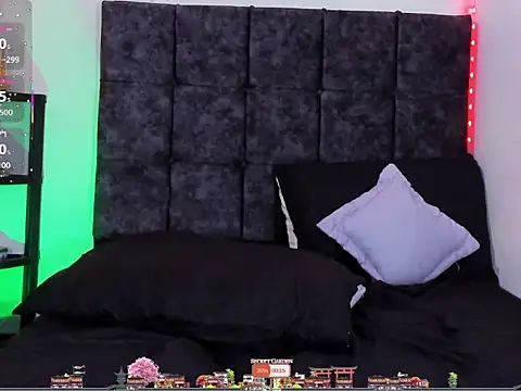 Theo Noxxx online show from December 2025 06:14:02 PM