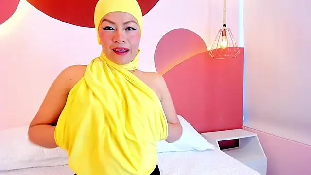 SophiaBeckerr online show from November 2025 01:02:01 PM