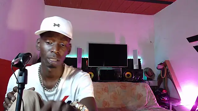 Black Paradice online show from November 2025 07:02:02 PM