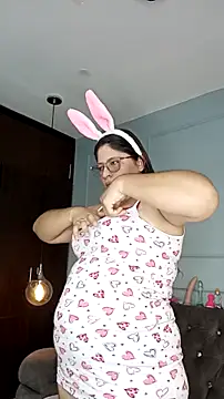 Orianabluee  online show from November 2025 03:31:02 AM