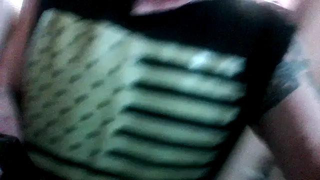 Snapshot of bigdaddyrooster chatting on March 2026 01:54:01 AM bigdaddyrooster online show from March 2026 01:54:01 AM