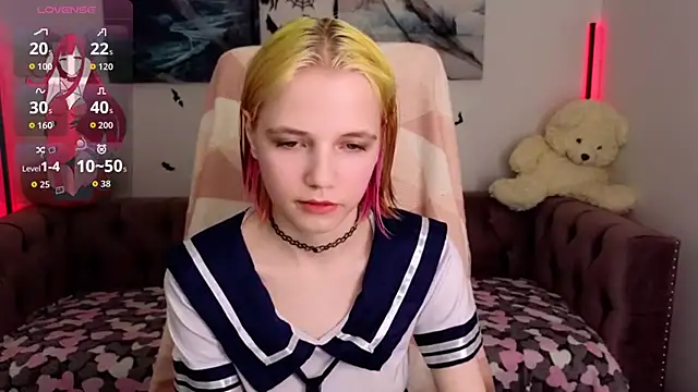 MitaSide online show from October 2025 08:54:02 PM