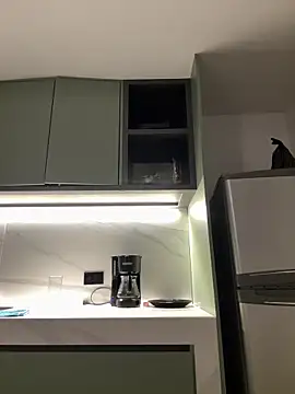 valeriahornier online show from February 2026 05:12:02 AM