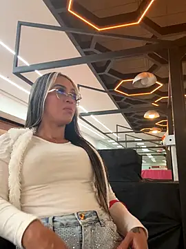 KIMBERLYPULIDO online show from October 2025 02:24:01 AM