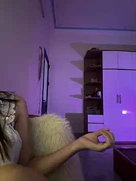 Snapshot of Bong-g chatting on March 2026 01:44:02 PM Bong-g online show from March 2026 01:44:02 PM