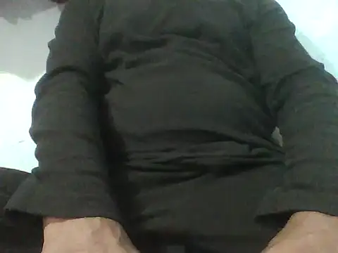 Snapshot of up_boy chatting on December 2025 02:36:02 PM up boy online show from December 2025 02:36:02 PM