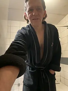 Snapshot of kon77777 chatting on November 2025 03:17:01 AM kon77777 online show from November 2025 03:17:01 AM