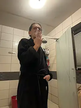 Snapshot of kon77777 chatting on November 2025 03:38:02 AM kon77777 online show from November 2025 03:38:02 AM