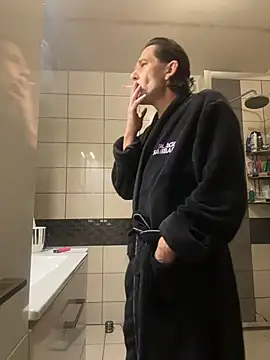 Snapshot of kon77777 chatting on November 2025 03:20:01 AM kon77777 online show from November 2025 03:20:01 AM