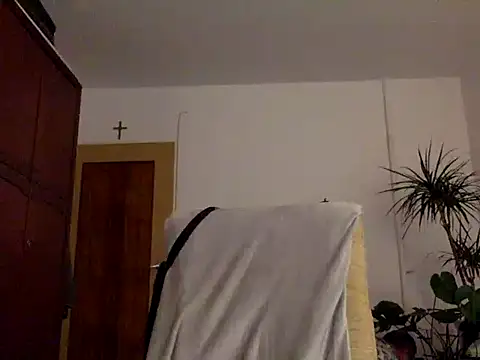 Filip 76 online show from October 2025 05:25:01 PM