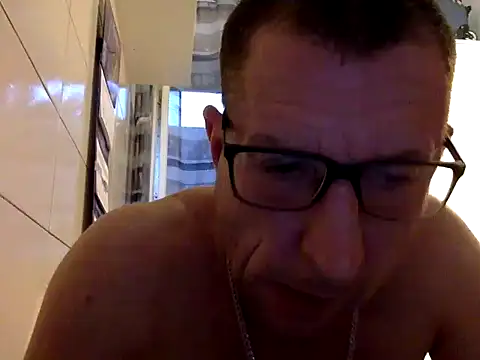 Filip 76 online show from August 2026 06:32:01 PM