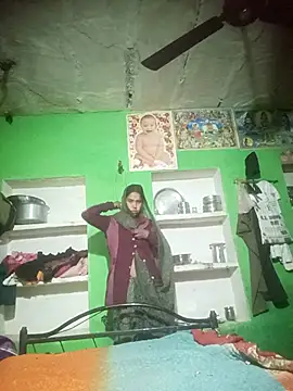 NEXIQRAN online show from November 2025 03:31:01 AM