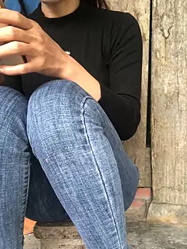 Snapshot of Kylie_beem chatting on March 2026 06:52:01 AM Kylie beem online show from March 2026 06:52:01 AM