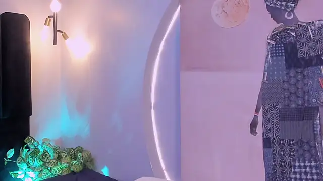 Juli Casanova online show from November 2025 03:27:02 AM