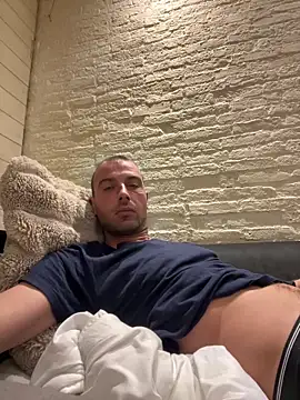 Rotteei1 online show from November 2025 06:32:01 PM