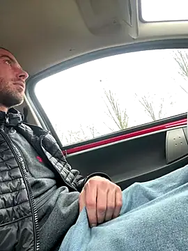 Rotteei1 online show from December 2025 02:03:01 PM