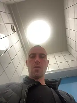 Rotteei1 online show from April 2026 11:16:01 AM