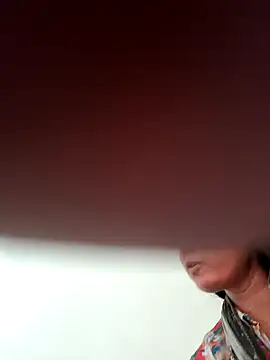 Snapshot of Hot_Angle chatting on April 2026 11:08:02 AM Hot Angle online show from April 2026 11:08:02 AM