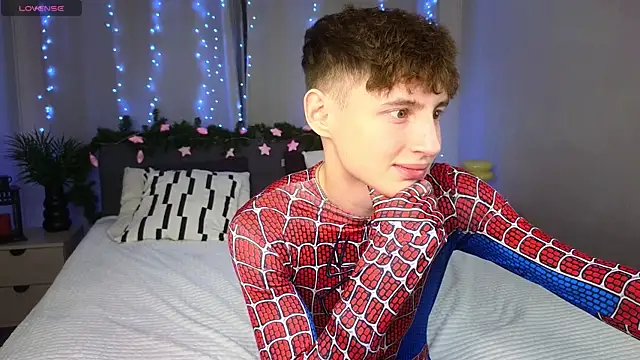 crisp1n online show from December 2025 02:48:01 PM