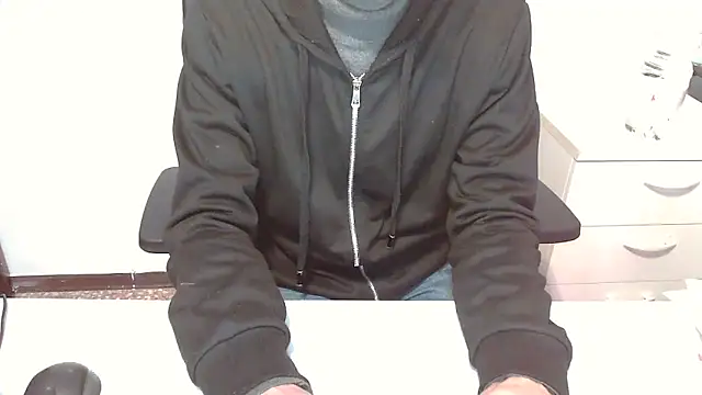 Snapshot of topg84 chatting on March 2026 07:19:01 PM topg84 online show from March 2026 07:19:01 PM