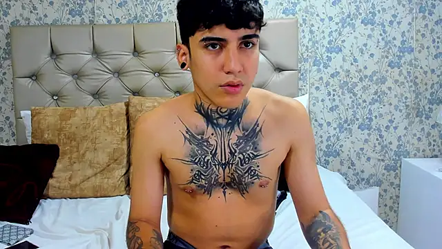 SantiOlsen online show from December 2025 01:50:02 PM