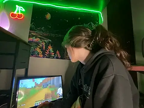 Thedeepwebcutie online show from March 2026 08:42:01 AM