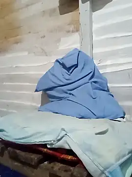 Snapshot of Estebanbigcock23 chatting on October 2025 09:38:02 PM Estebanbigcock23 online show from October 2025 09:38:02 PM