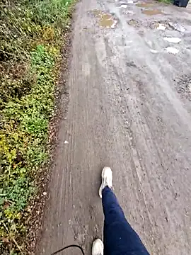 bbyxklaus online show from October 2025 08:36:01 AM