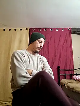 bbyxklaus online show from October 2025 04:52:01 PM