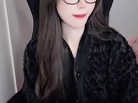 -Alicee- online show from November 2025 03:06:01 AM