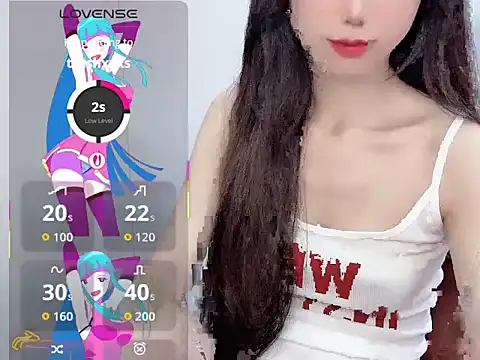 Snapshot of -Alicee- chatting on June 2026 08:14:02 AM -Alicee- online show from June 2026 08:14:02 AM