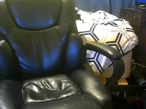 Snapshot of sissydoll3 chatting on March 2026 02:28:01 AM sissydoll3 online show from March 2026 02:28:01 AM