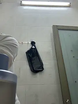 Snapshot of aaaaawhate chatting on October 2025 10:30:01 AM aaaaawhate online show from October 2025 10:30:01 AM