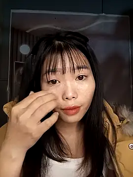 Fish yellow online show from November 2025 07:04:01 PM